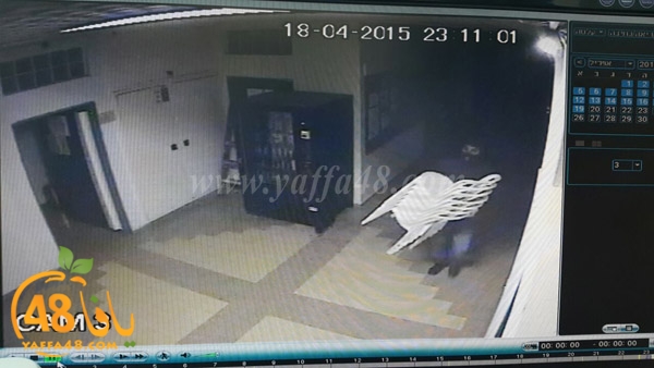 stealing jamaheryr3 (3).JPG